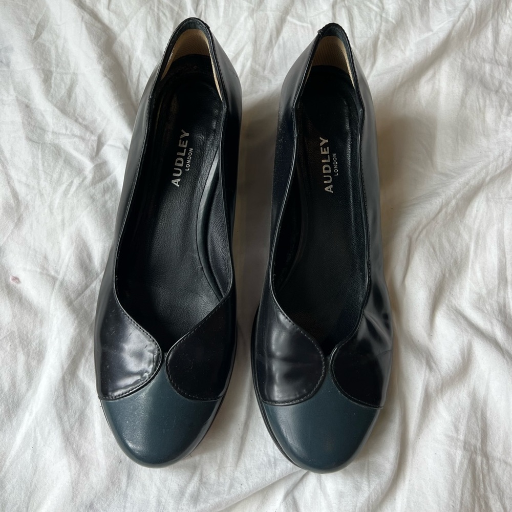Audley London Black and Green 1.5 inch block heel - size 36 1/2